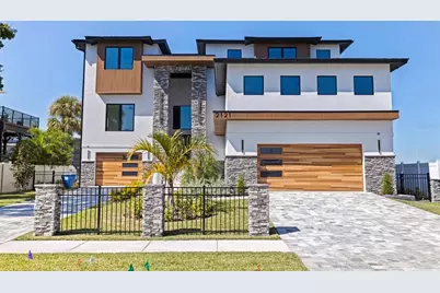 2121 Bayou Grande Boulevard NE, Saint Petersburg, FL 33703 - Photo 5