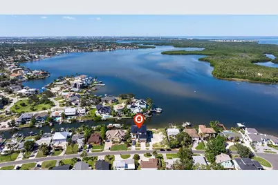 2121 Bayou Grande Boulevard NE, Saint Petersburg, FL 33703 - Photo 77