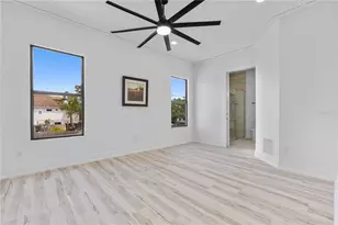 2121 Bayou Grande Blvd NE, Saint Petersburg, FL 33703 - Photo 29