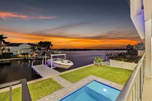 2121 Bayou Grande Blvd NE, Saint Petersburg, FL 33703 - Photo 1
