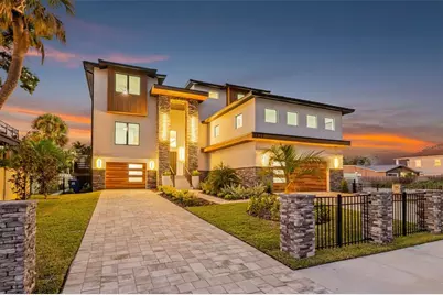 2121 Bayou Grande Boulevard NE, Saint Petersburg, FL 33703 - Photo 1