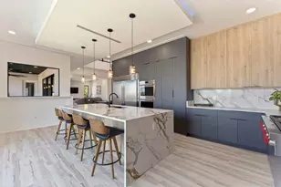 2121 Bayou Grande Blvd NE, Saint Petersburg, FL 33703 - Photo 15