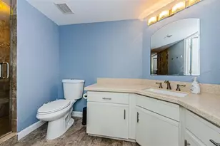 2323 Feather Sound Dr, Clearwater, FL 33762 - Photo 21