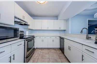 2323 Feather Sound Drive #202, Clearwater, FL 33762 - Photo 13