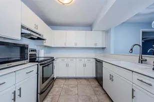 2323 Feather Sound Dr, Clearwater, FL 33762 - Photo 13