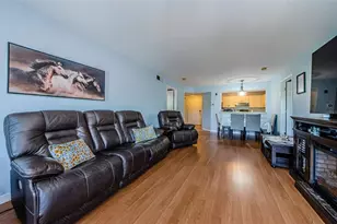 2323 Feather Sound Dr, Clearwater, FL 33762 - Photo 9