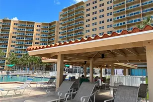 880 Mandalay Ave, Clearwater Beach, FL 33767 - Photo 29