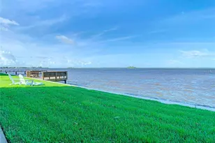 2570 Gary Cir, Dunedin, FL 34698 - Photo 45