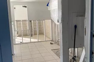 2570 Gary Cir, Dunedin, FL 34698 - Photo 5