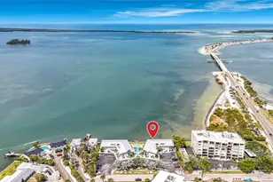 2570 Gary Cir, Dunedin, FL 34698 - Photo 61