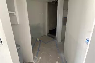 2570 Gary Cir, Dunedin, FL 34698 - Photo 19