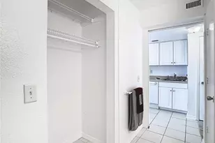 2570 Gary Cir, Dunedin, FL 34698 - Photo 29