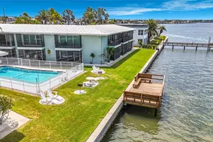 2570 Gary Cir, Dunedin, FL 34698 - Photo 51