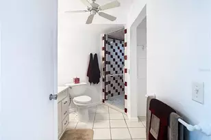 2570 Gary Cir, Dunedin, FL 34698 - Photo 21