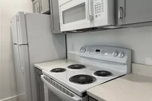 2003 Greenbriar Blvd, Clearwater, FL 33763 - Photo 39