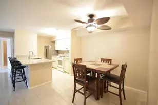 9481 Highland Oak Drive, Tampa, FL 33647 - Photo 5