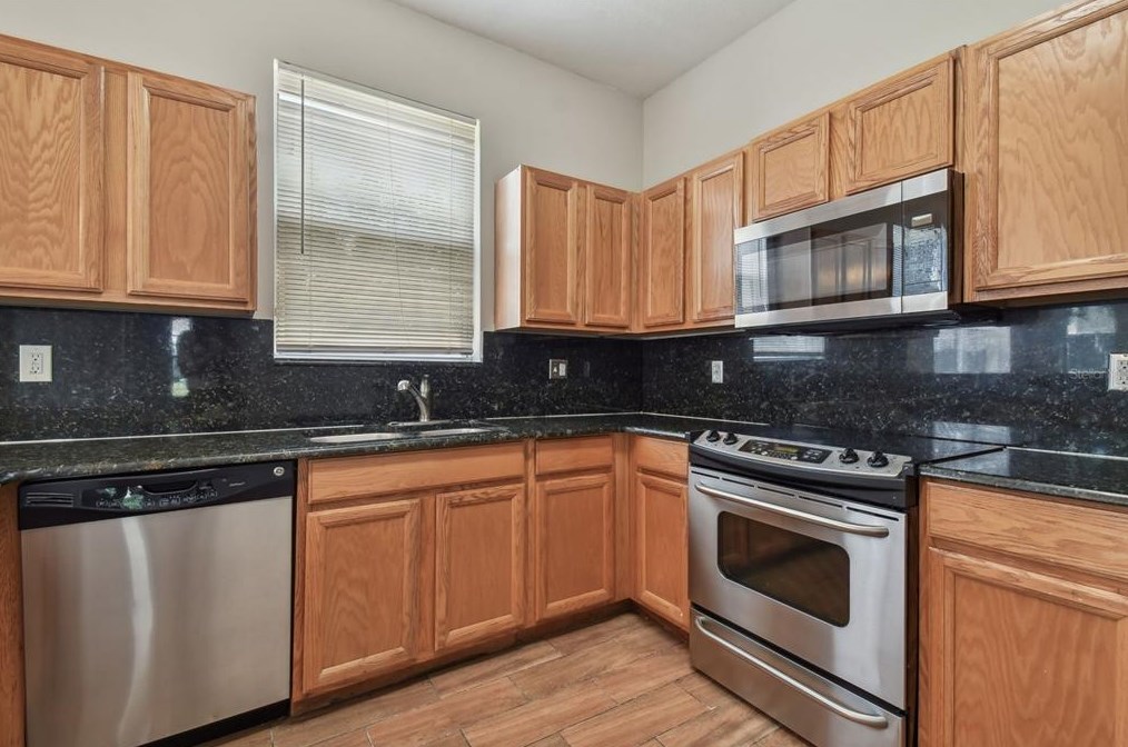 9354 Hidden Water Cir, Riverview FL 33578-3031 exterior