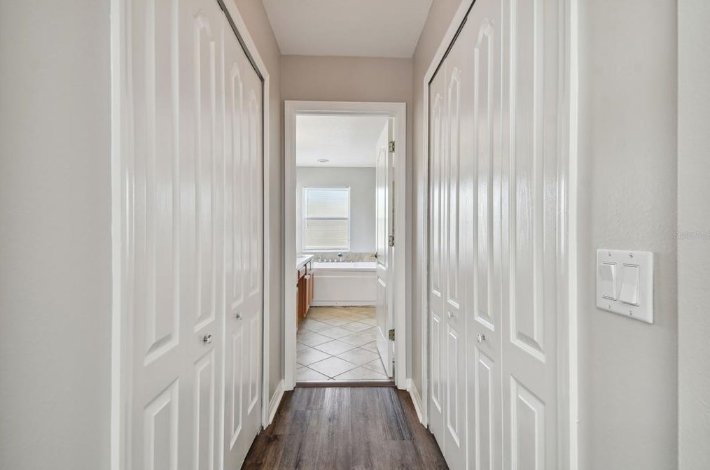 9354 Hidden Water Cir, Riverview FL 33578-3031 exterior