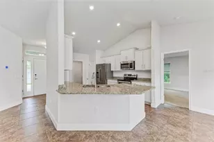 105 Dartmouth Rd, Venice, FL 34293 - Photo 9