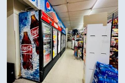 223 E Voorhis Avenue, Deland, FL 32724 - Photo 11