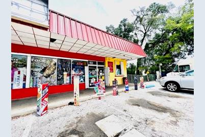 223 E Voorhis Avenue, Deland, FL 32724 - Photo 5