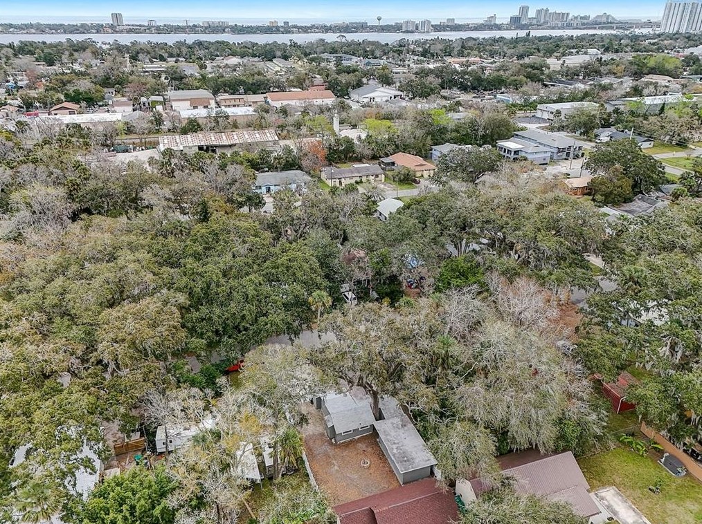 836 Orange Ave, Daytona Beach FL 32114-4764 exterior