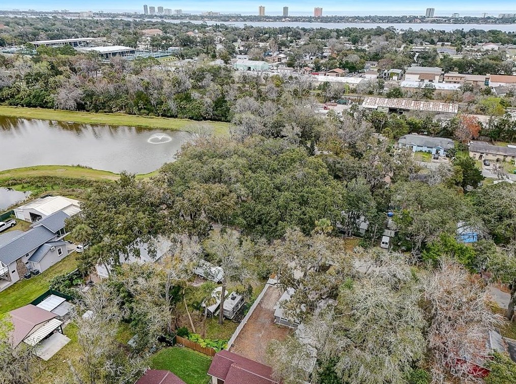 836 Orange Ave, Daytona Beach FL 32114-4764 exterior