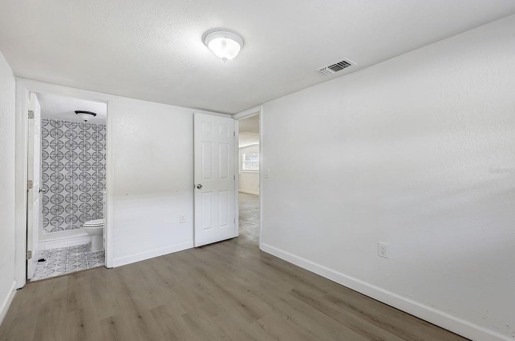 836 Orange Ave, Daytona Beach FL 32114-4764 exterior