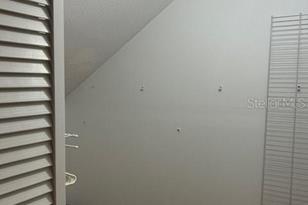 484 Sullivan St - Photo 15