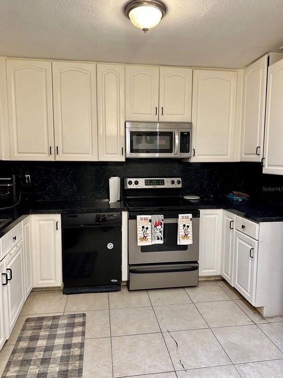 725 Boundary Ave, Deland FL 32720-3104 exterior