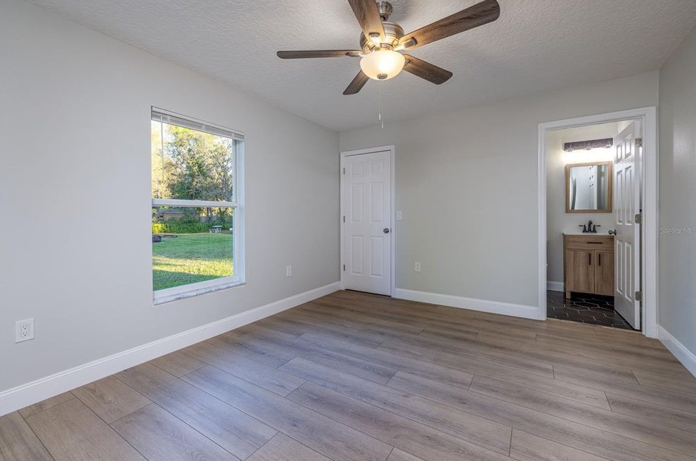 2484 Orange Rd, Deland FL  32724-3051 exterior