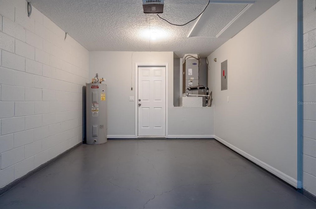 2484 Orange Rd, Deland FL  32724-3051 exterior