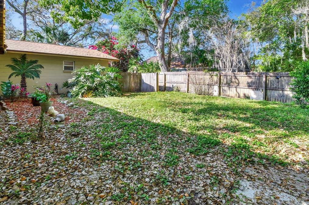 156 Seminole Ave, Lake Mary FL  32746-2929 exterior