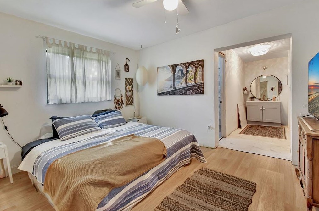 156 Seminole Ave, Lake Mary FL  32746-2929 exterior