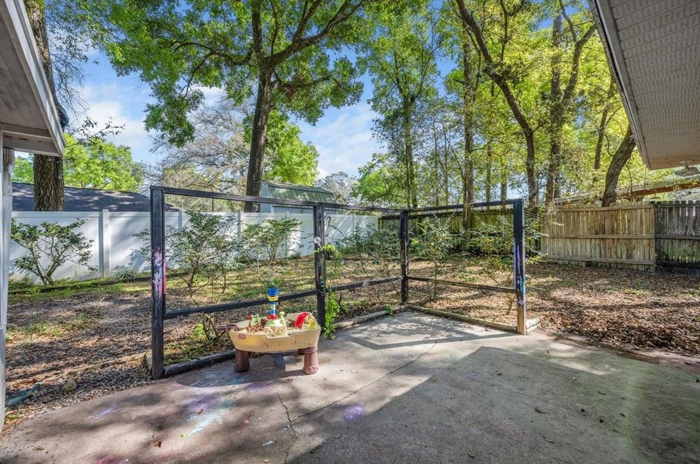 1775 Trinidad St, Deland FL  32720-1960 exterior