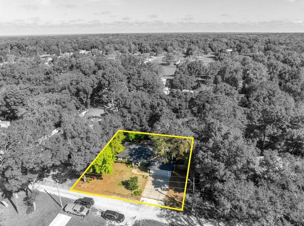 1775 Trinidad St, Deland FL  32720-1960 exterior