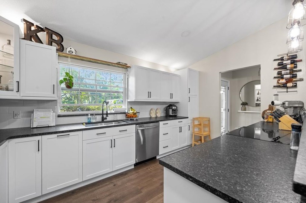 1775 Trinidad St, Deland FL  32720-1960 exterior