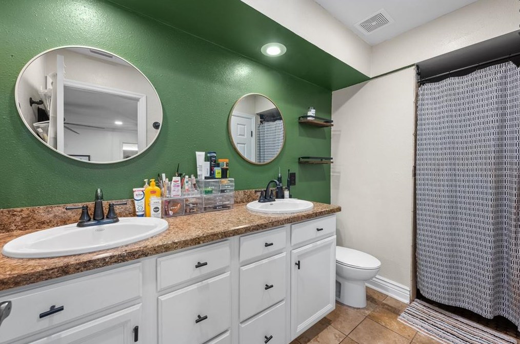 1775 Trinidad St, Deland FL  32720-1960 exterior