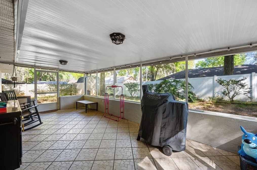 1775 Trinidad St, Deland FL  32720-1960 exterior