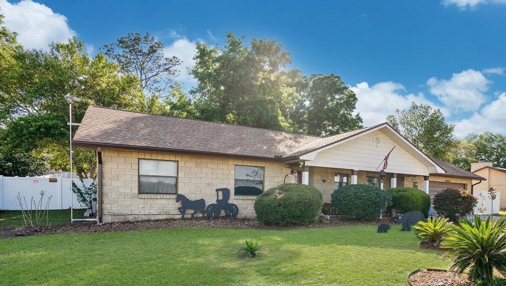 1060 Silver Rd, Ocala FL  34472-2362 exterior