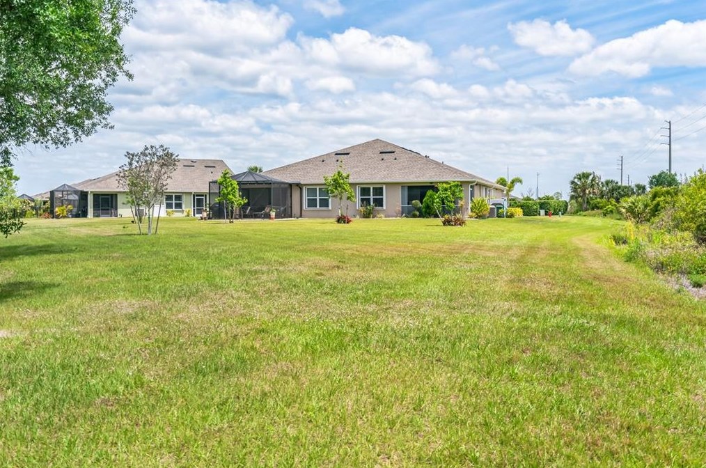 7665 Lenox Cir, Punta Gorda FL 33950-1332 exterior