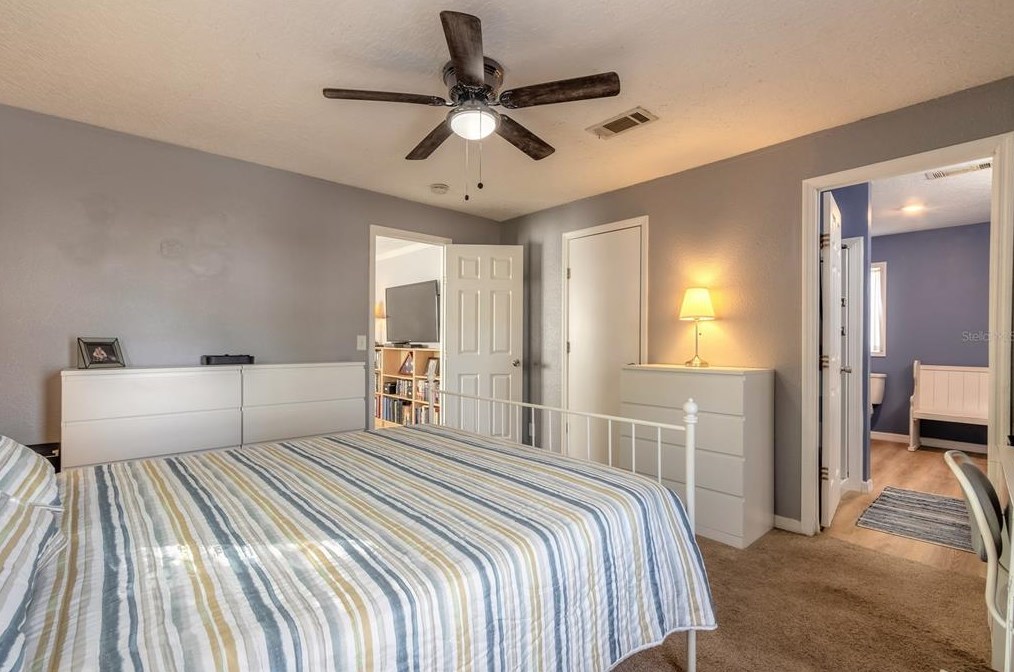 1091 Green Acres Cir, Daytona Beach FL  32119-2449 exterior