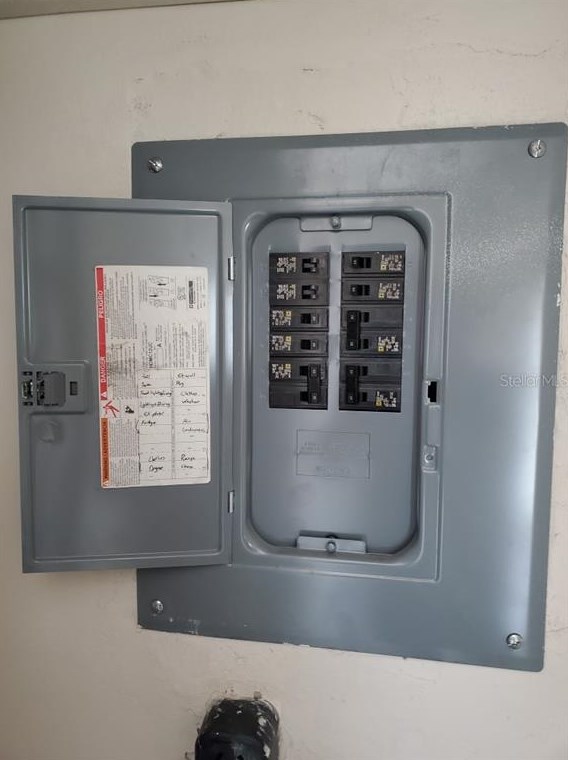 2691 Kimberly Dr, Deltona FL  32738-2495 exterior