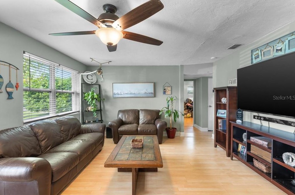 214 Wilmette Ave, Ormond Beach FL  32174-5205 exterior