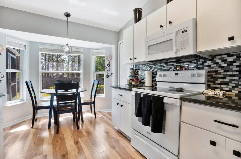 61 Redwood Rd, Ocala FL  34472-9515 exterior