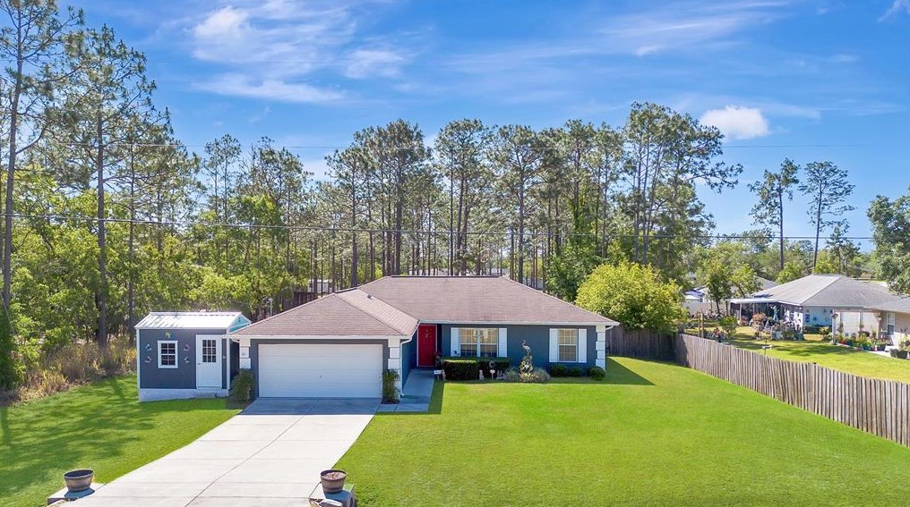 61 Redwood Rd, Ocala FL  34472-9515 exterior