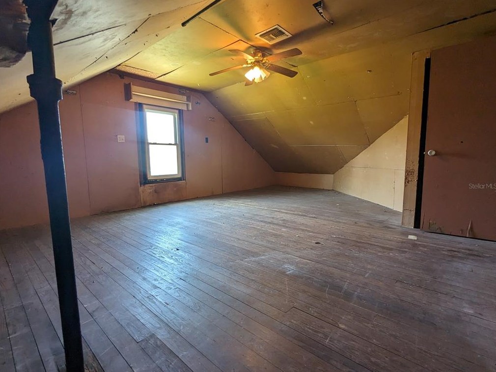 119 Leon Ave, Deland FL  32720-5015 exterior