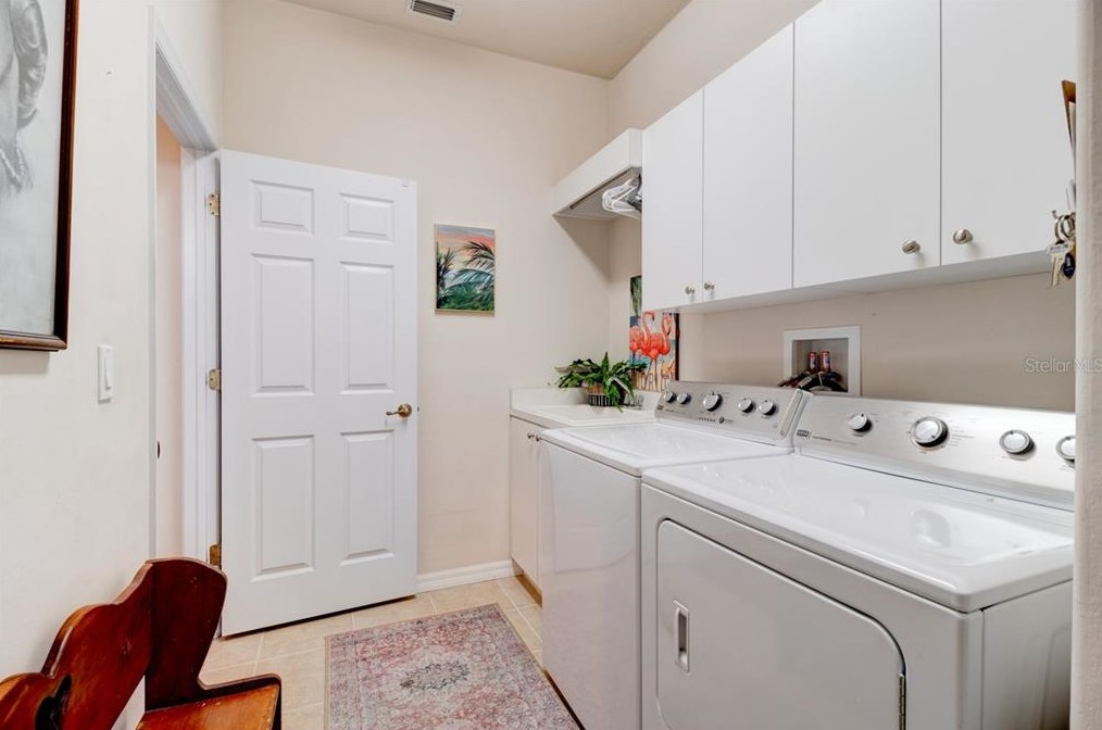 356 Airport Rd, New Smyrna FL  32168-8731 exterior