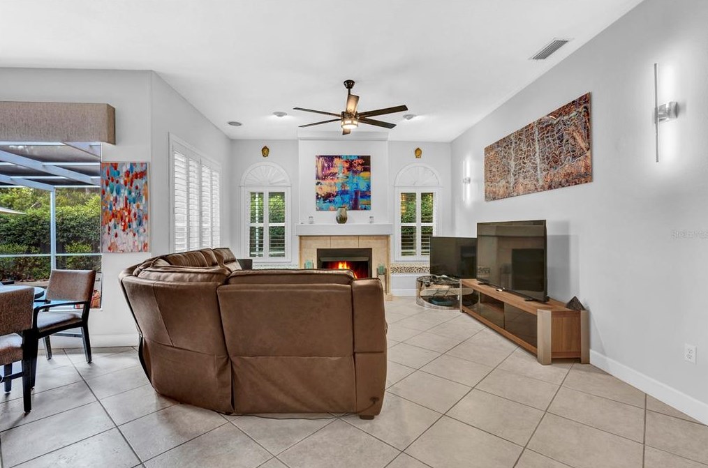 7 Carrington Ln, Ormond Beach FL  32174-3896 exterior