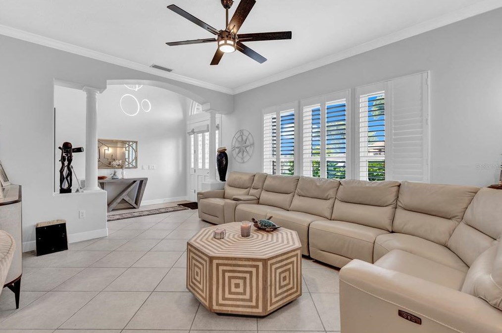 7 Carrington Ln, Ormond Beach FL  32174-3896 exterior